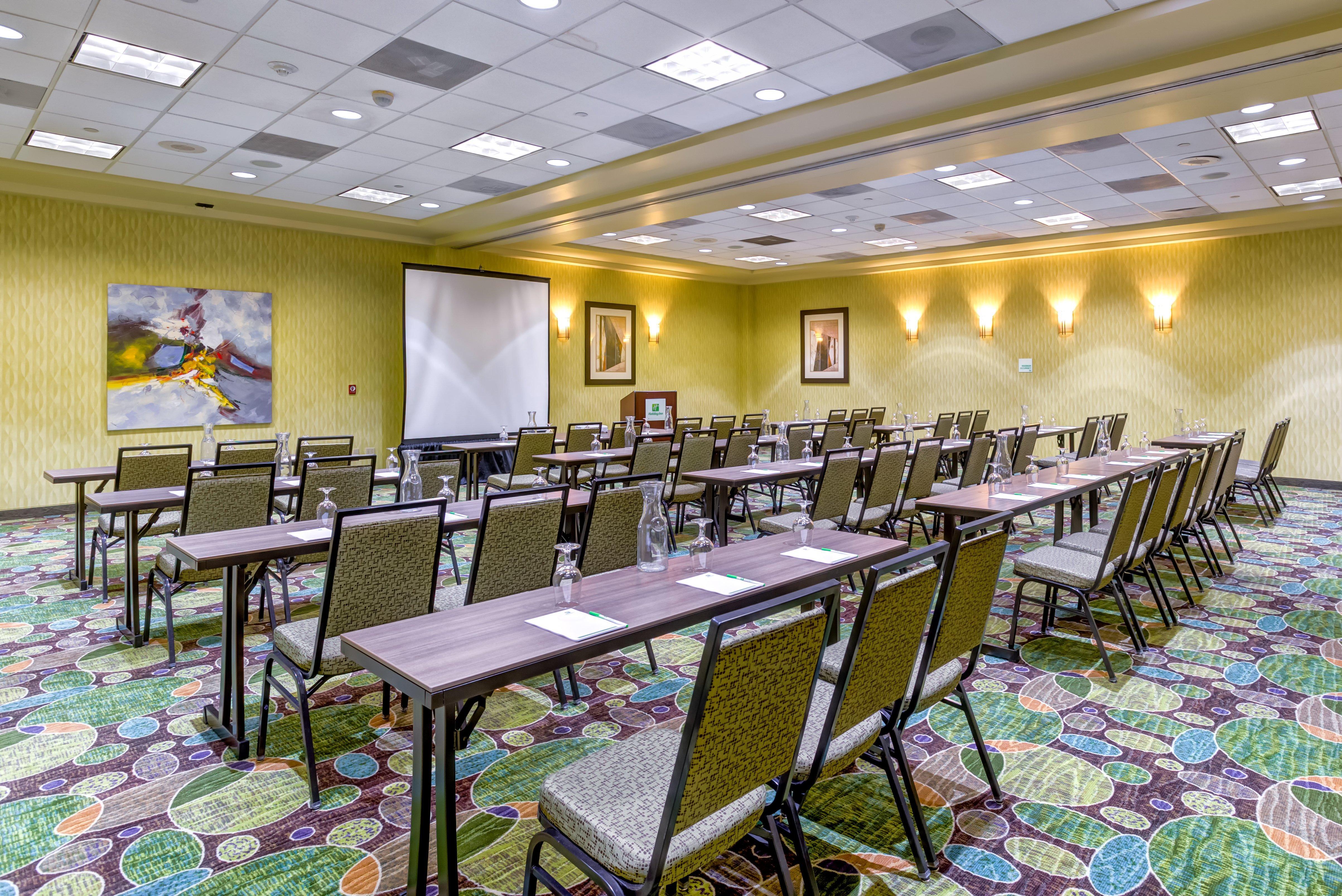 Holiday Inn Indianapolis North-Carmel By Ihg Exterior photo