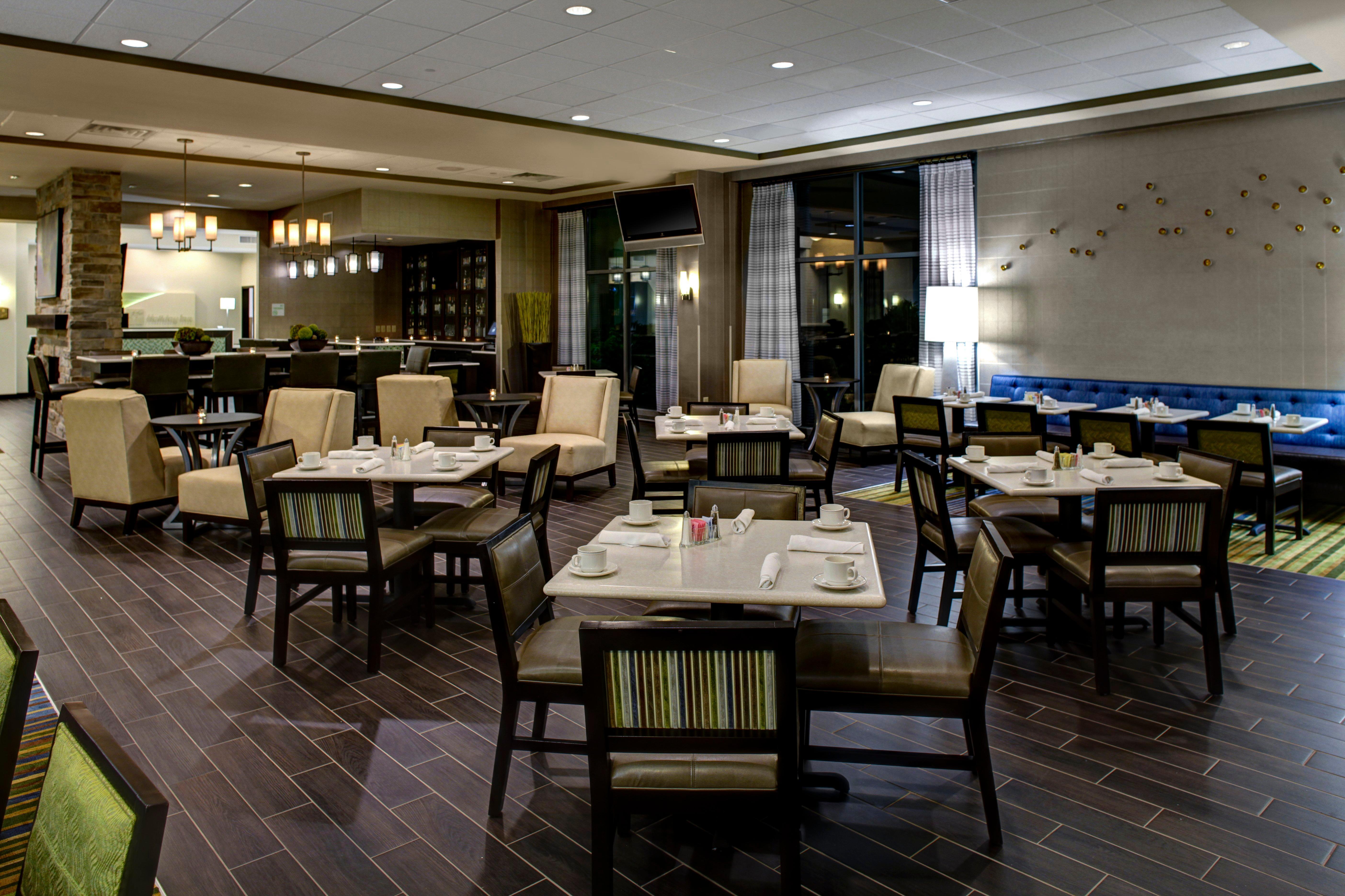 Holiday Inn Indianapolis North-Carmel By Ihg Exterior photo