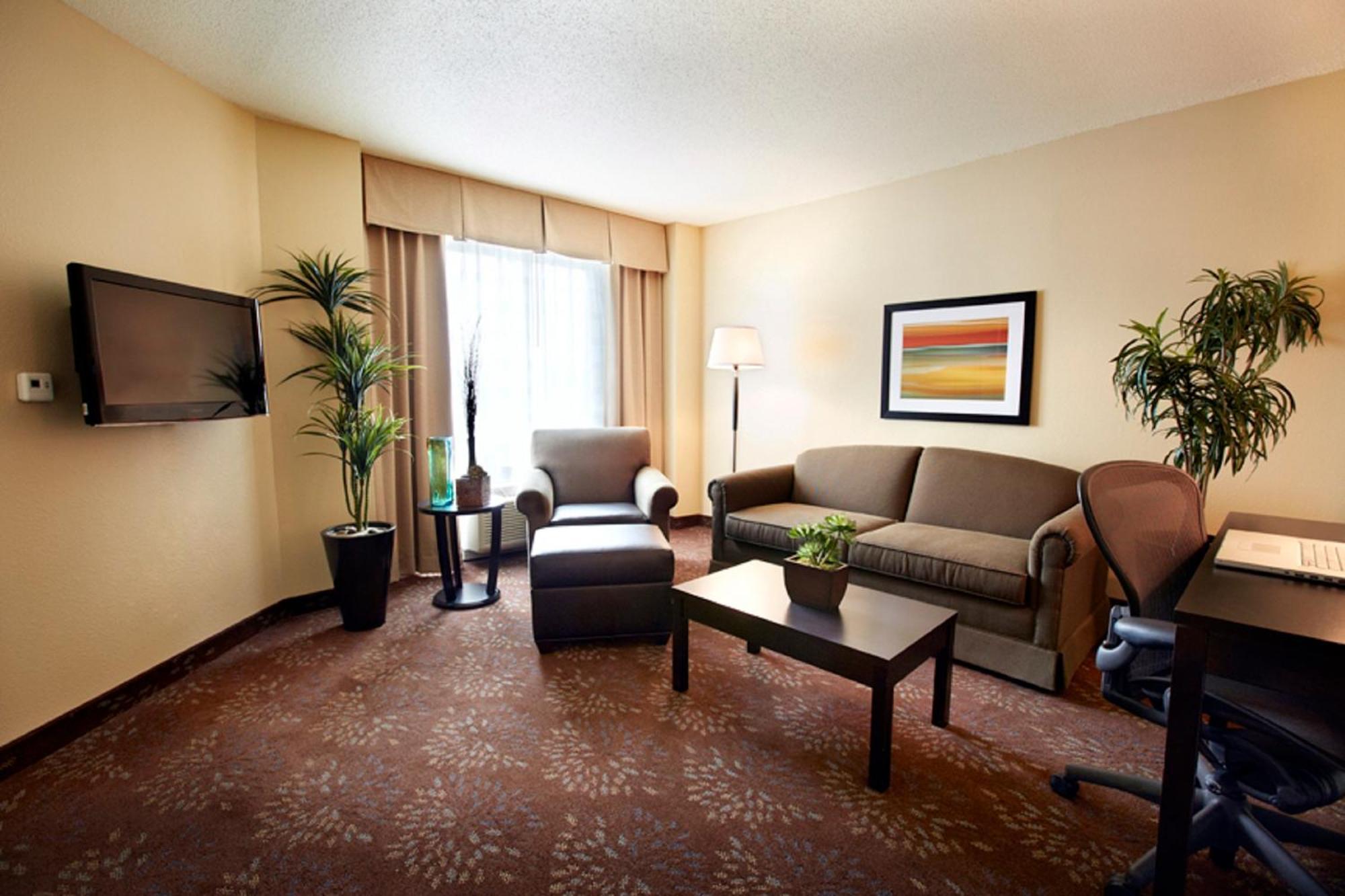 Holiday Inn Indianapolis North-Carmel By Ihg Exterior photo