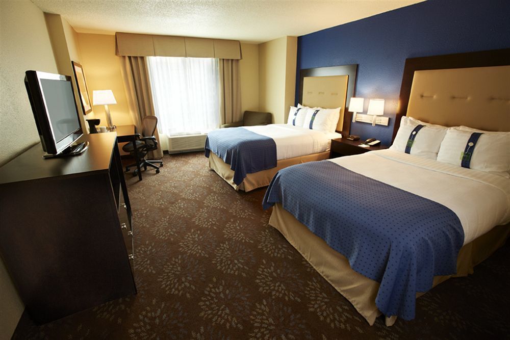 Holiday Inn Indianapolis North-Carmel By Ihg Exterior photo