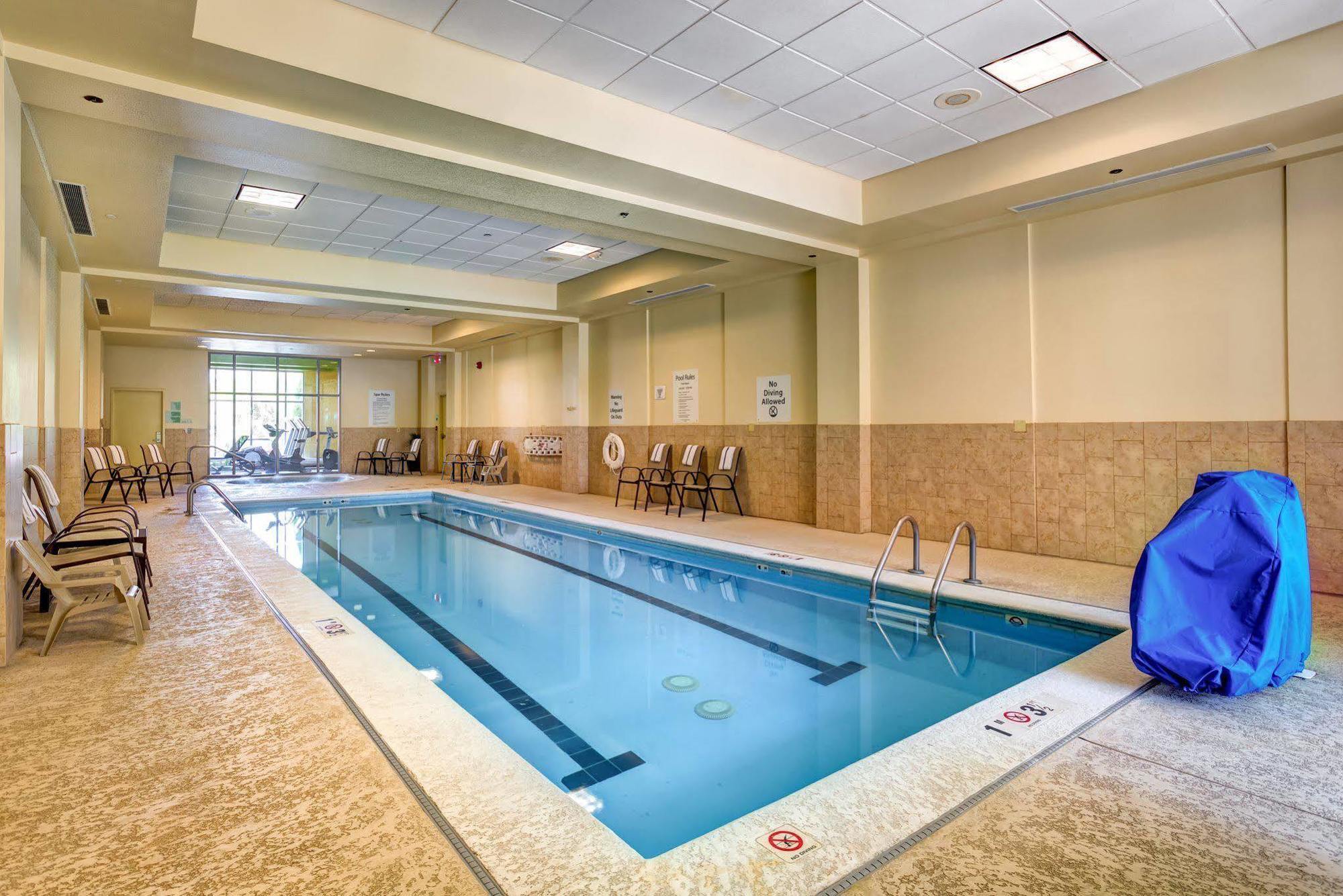 Holiday Inn Indianapolis North-Carmel By Ihg Exterior photo
