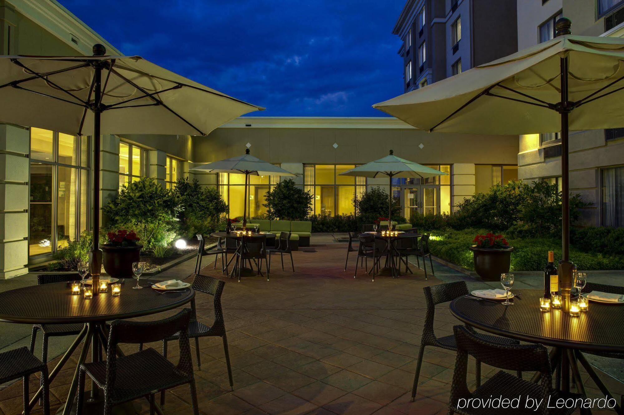 Holiday Inn Indianapolis North-Carmel By Ihg Exterior photo